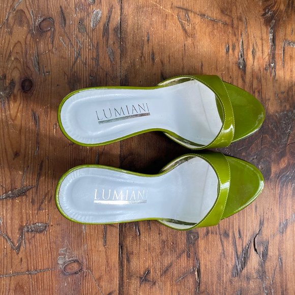 Lumiani Green Patent Leather Slide Sandals 7 - Picture 4 of 5